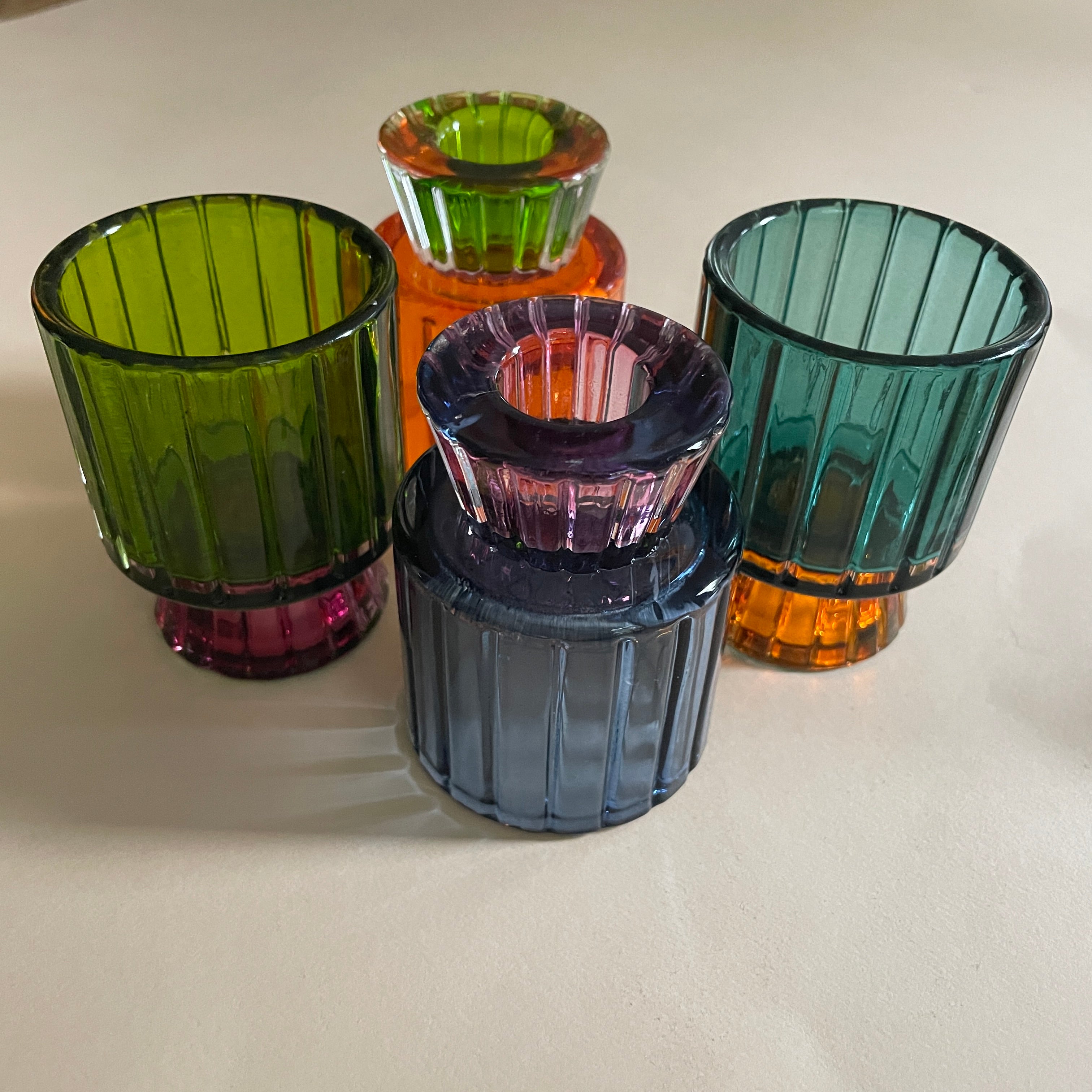 The Candle Club Multifunctionele gekleurde glazen kandelaar Groen/Roze